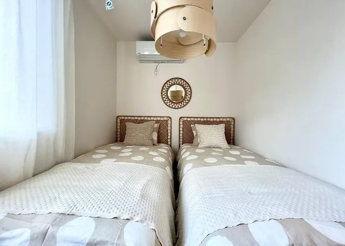Tyo Ikebukuro Designer\'S Apt 203